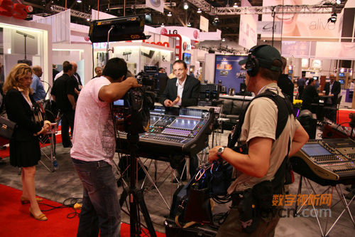 PeerlessI(y)푮a(chn)ƷInfocomm2010